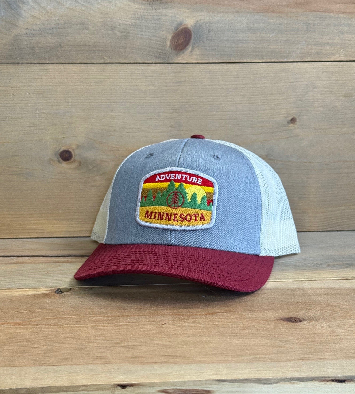 MN Adventure Maroon/Grey